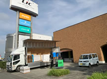 チラシの搬入
